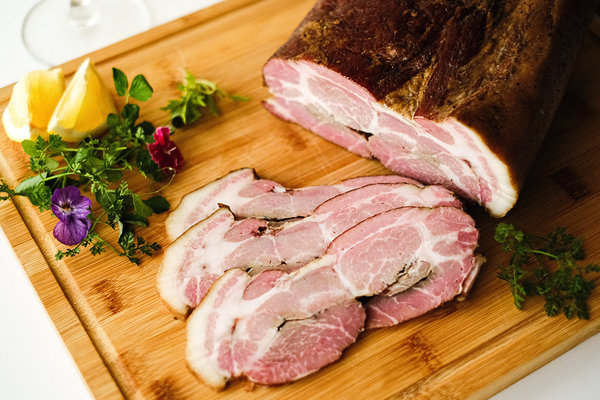 高知県産 ゆず豚or栗豚のベーコン（約480g）